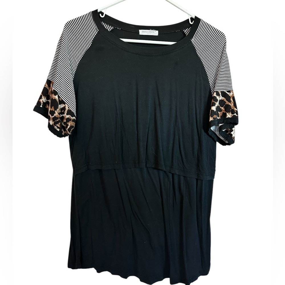 Breastfeeding shirt